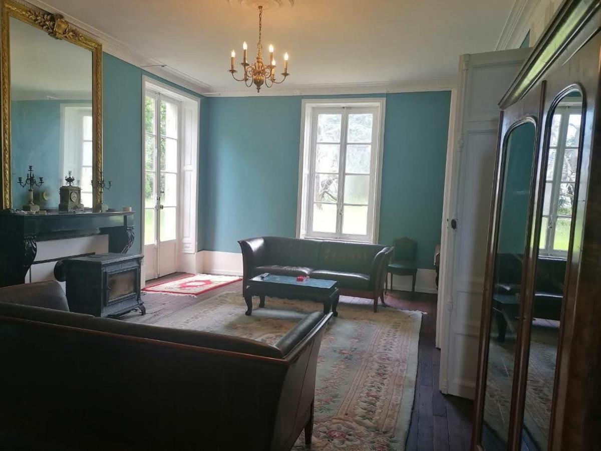 Chateau De Maucouvent Challuy Екстер'єр фото