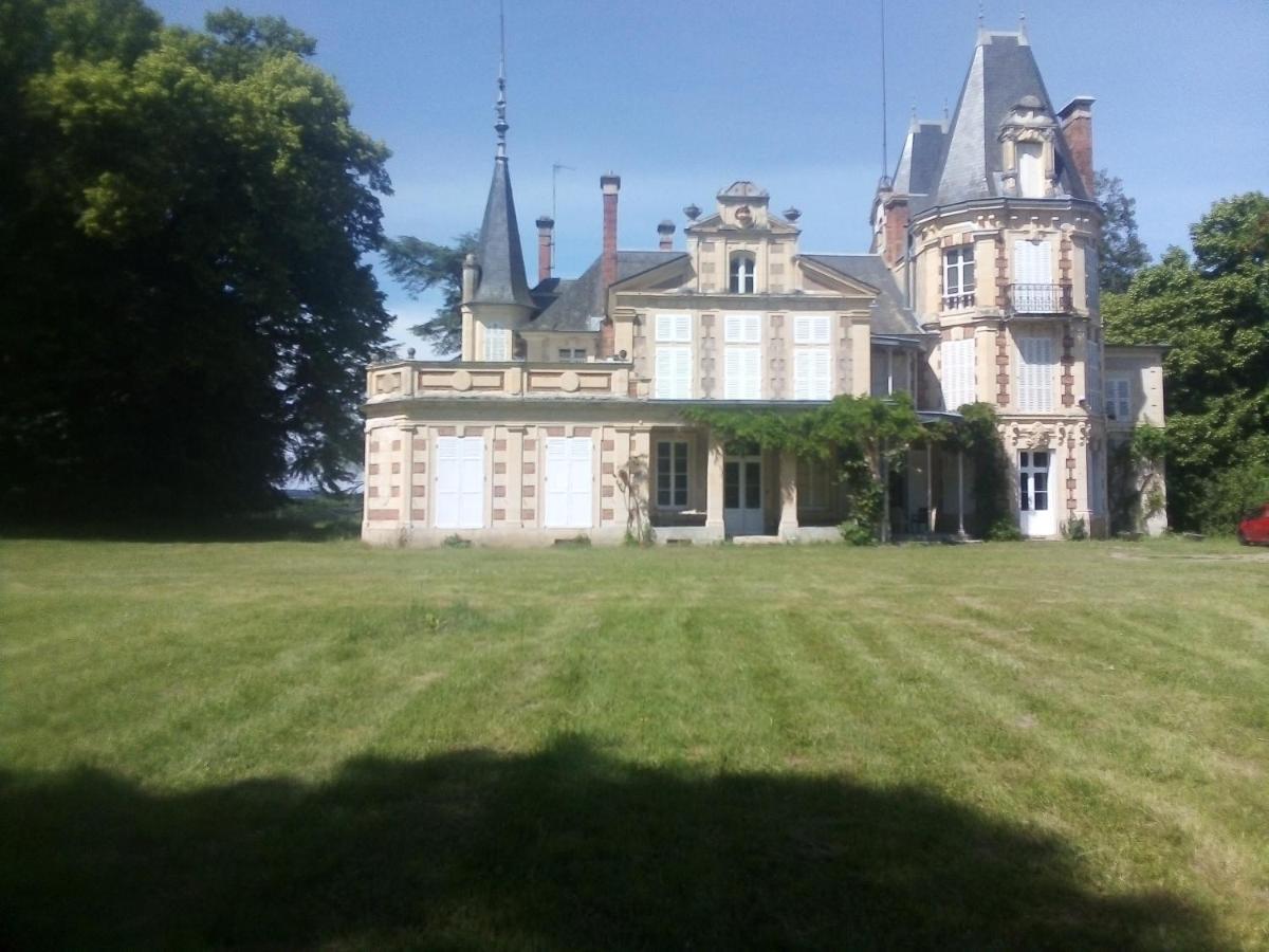 Chateau De Maucouvent Challuy Екстер'єр фото