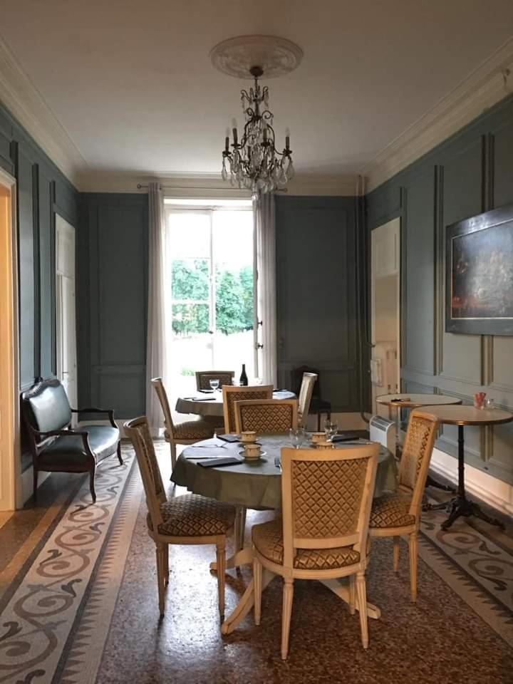 Chateau De Maucouvent Challuy Екстер'єр фото
